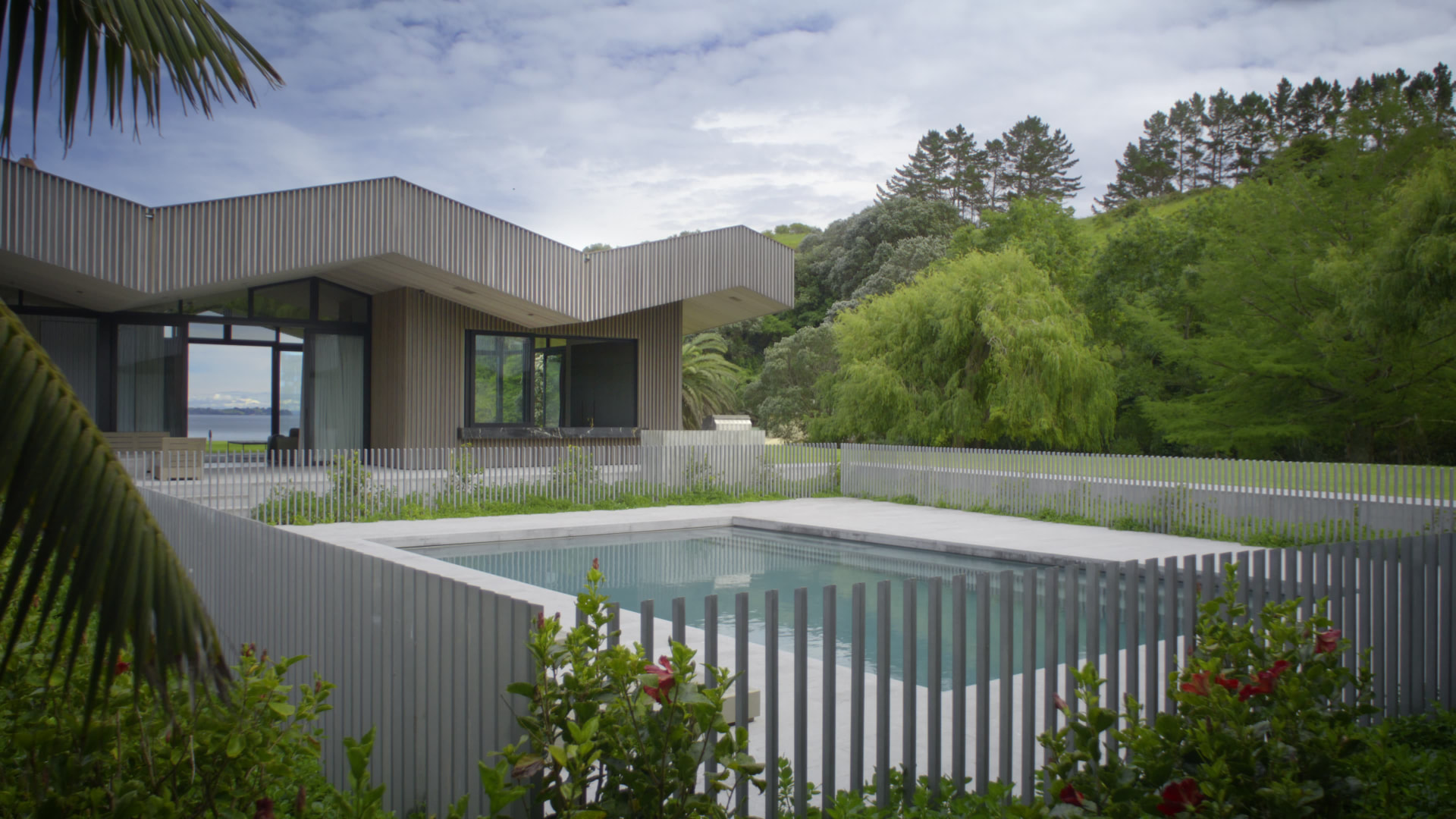 Boat Shed Bay House — project still 18