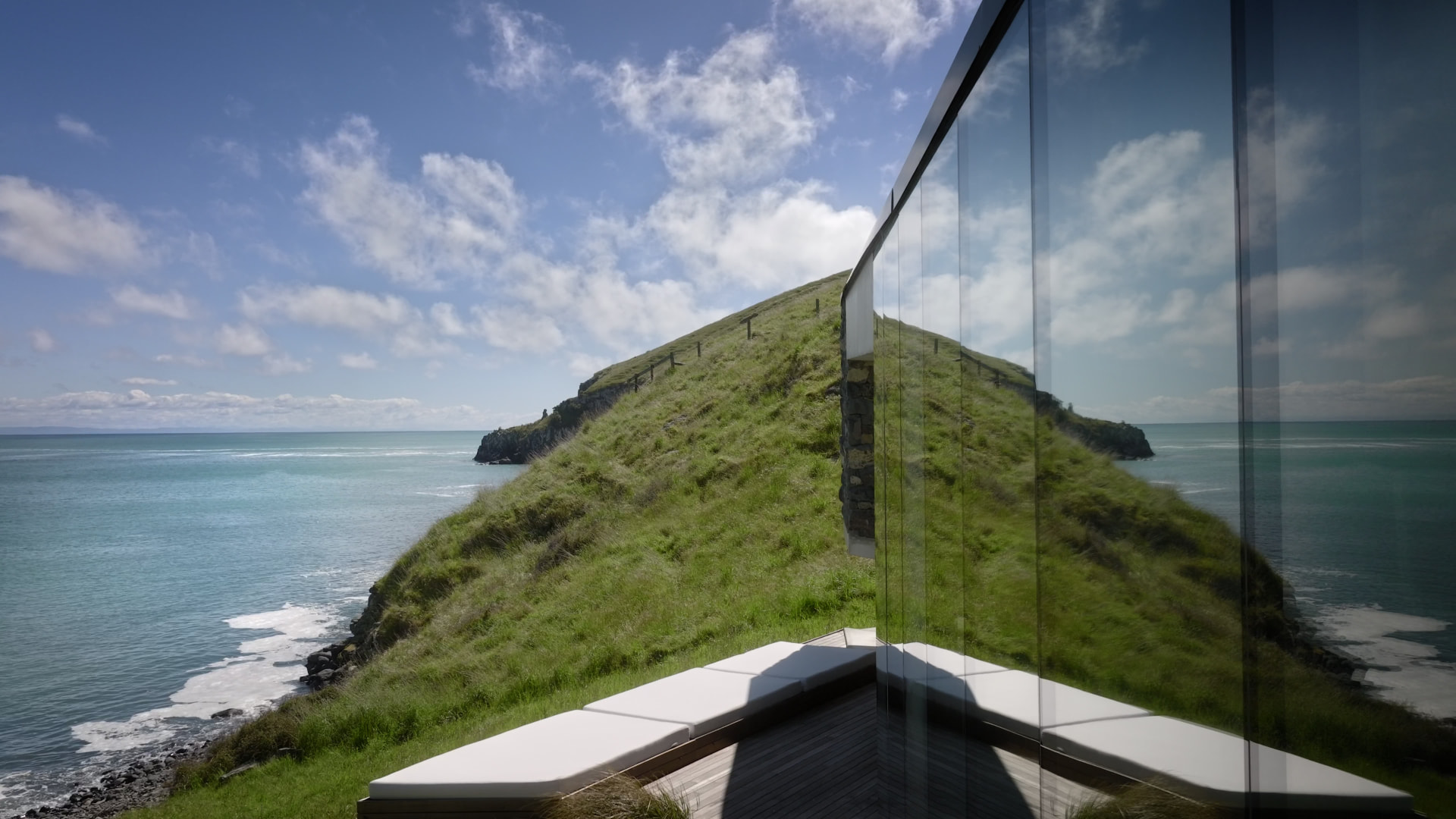 Seascape Retreat — project still 10
