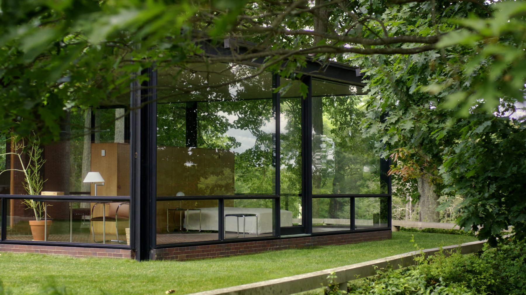 The Glass House — Philip Johnson